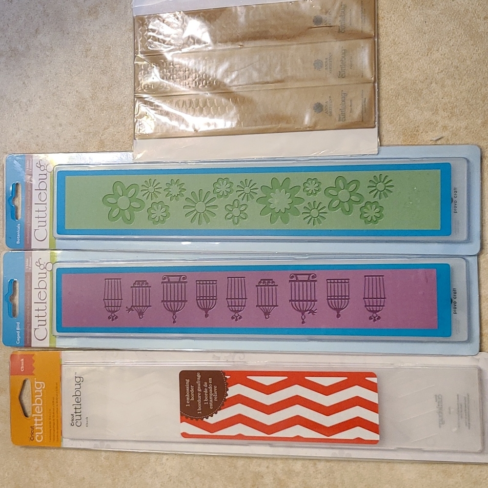 Cuttlebug embossing borders